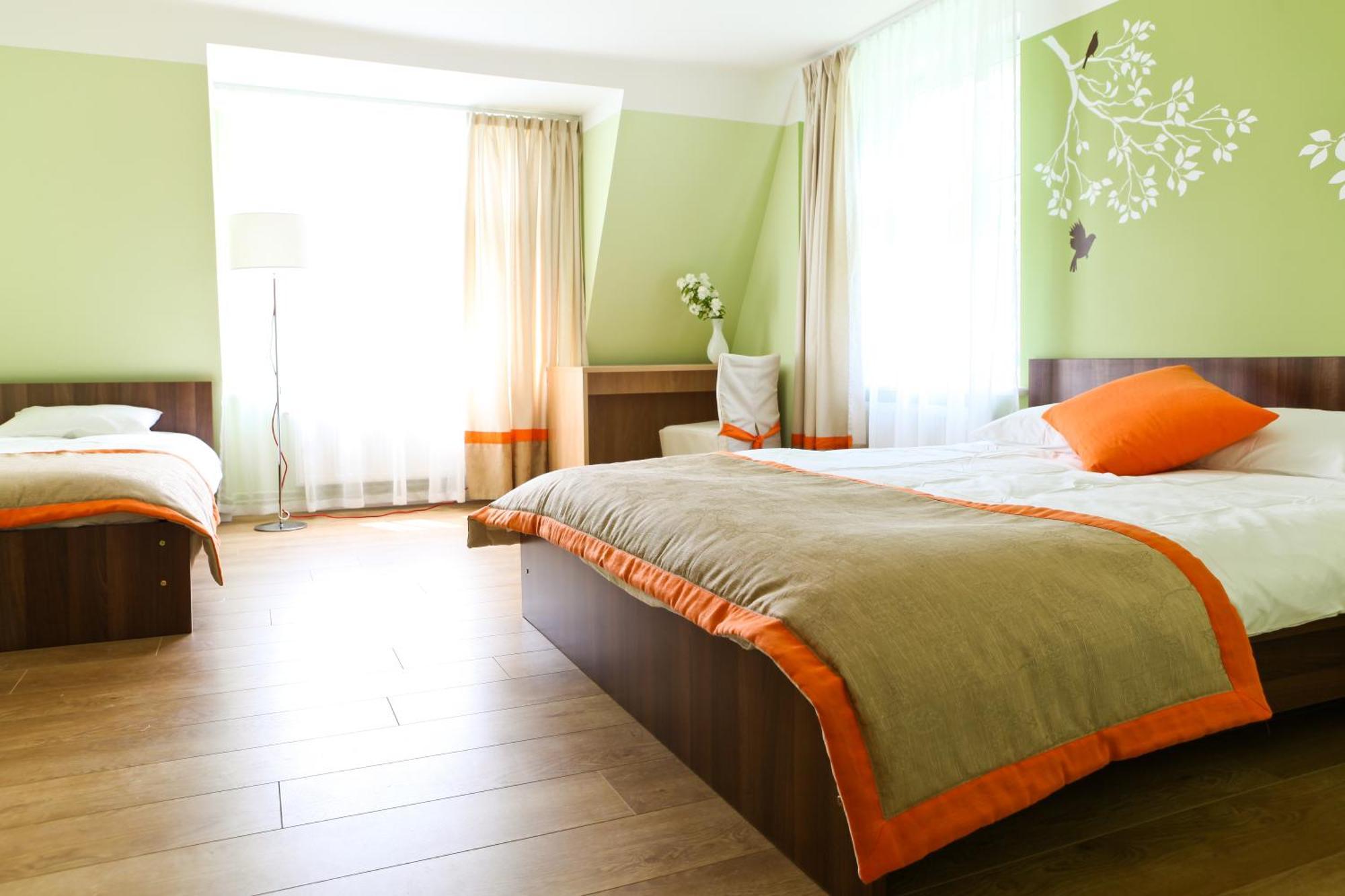 Martas Nams Otel Ventspils Oda fotoğraf