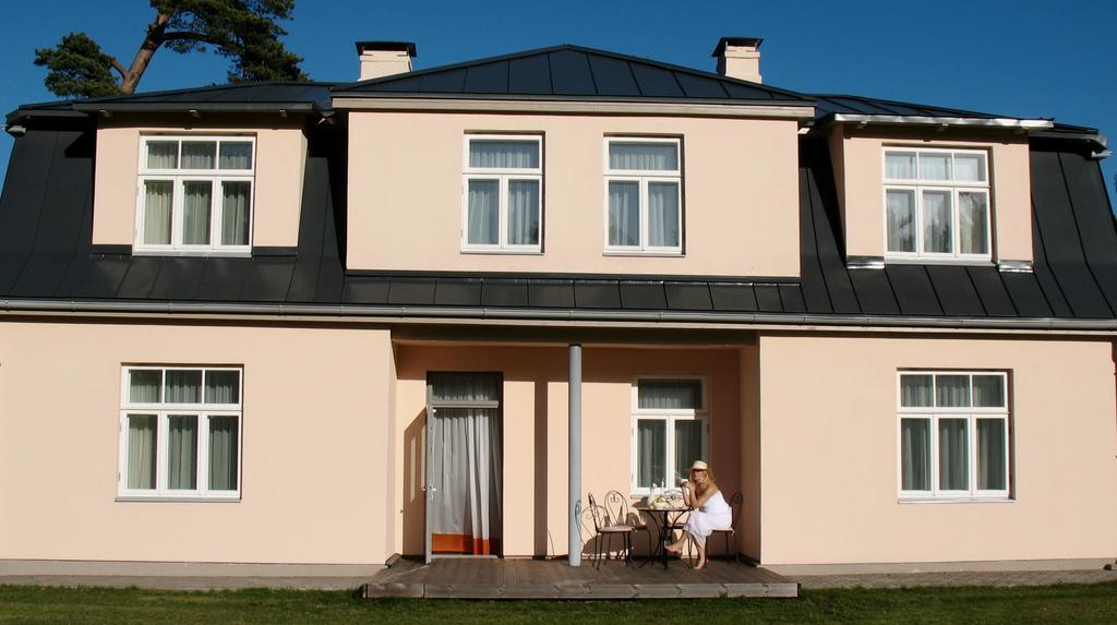 Martas Nams Otel Ventspils Dış mekan fotoğraf